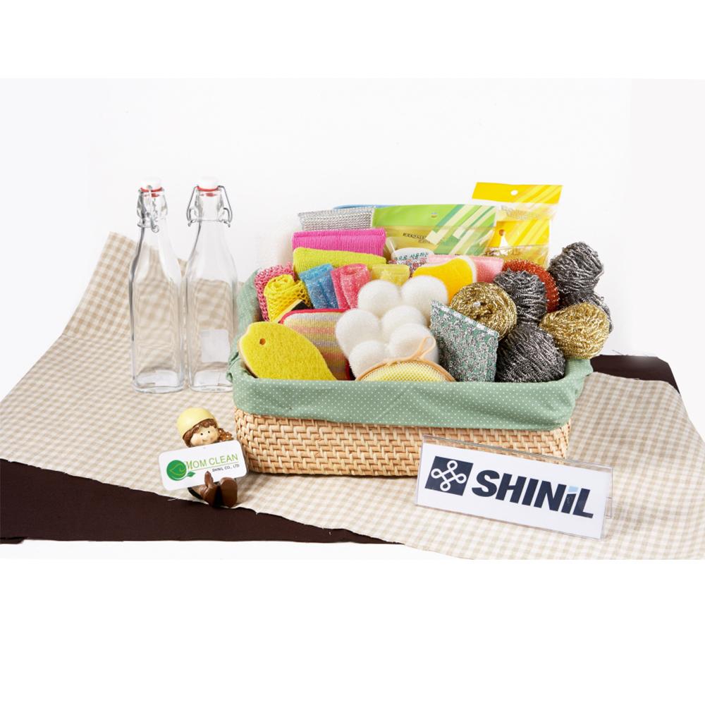 Stainless steel scourer