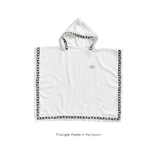 Bamboo Kid’s Bath Robe Poncho | Bathrobes, bamboo bathrobes, natural materials, eco-tex, home ware, kids gowns, kids gowns, kids beach gowns, kids bathrobes, ponchos