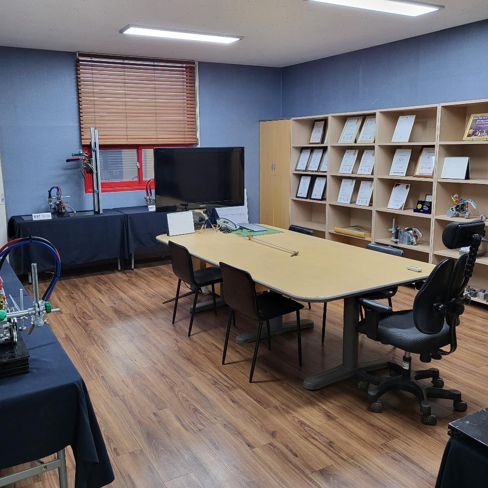 Non-Electric Gas Cutting Machine for PIPE