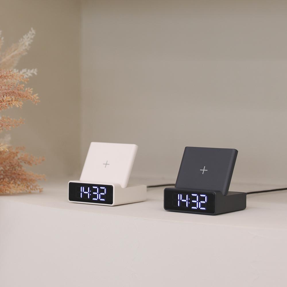 15W Mini Square Wireless Charging Stand Alarm Clock