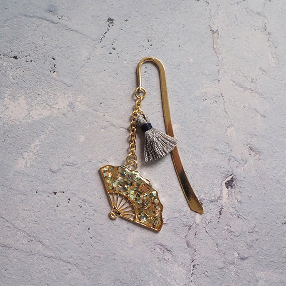 Traditional Fan Bookmark