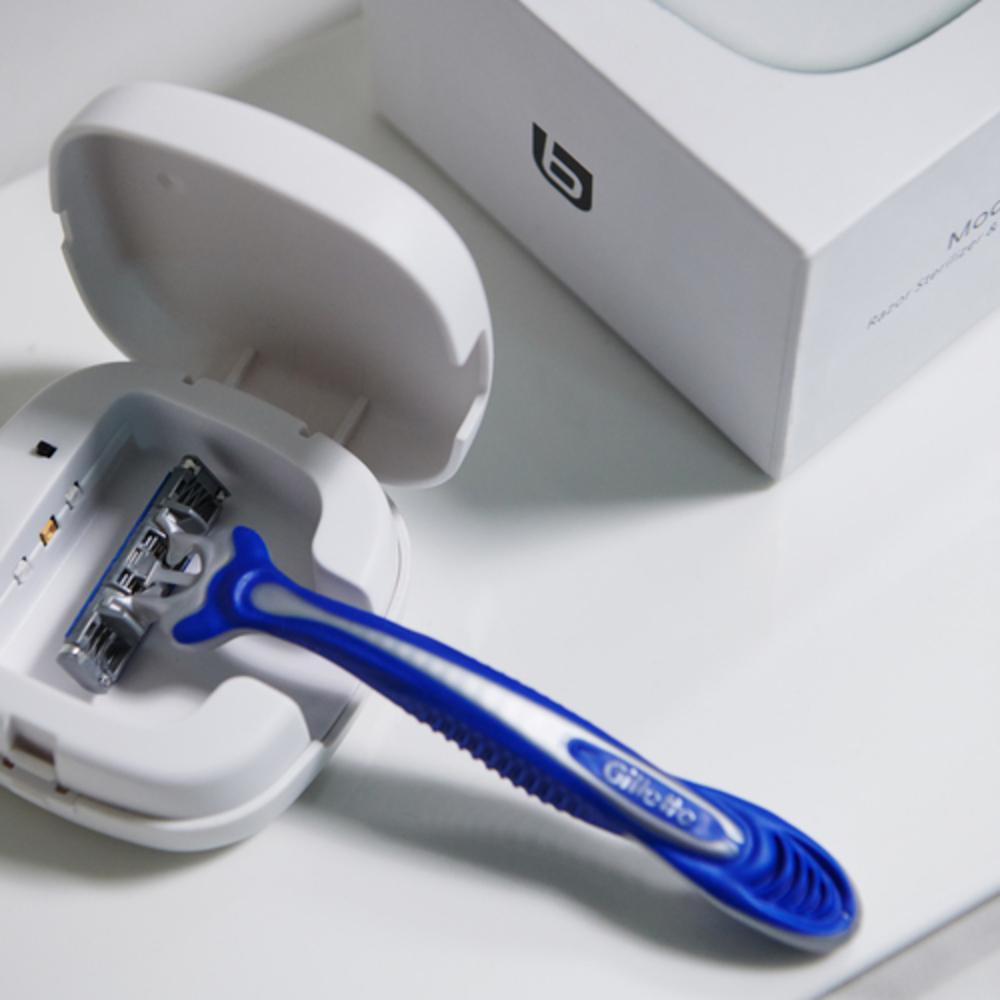 Portable Razor Sterilizer & Case