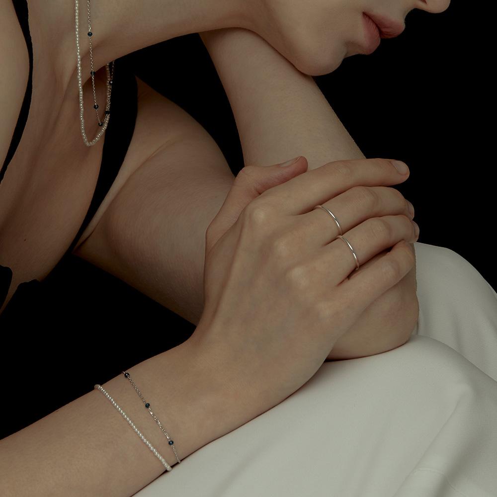 Blue d Sliver Bracelet